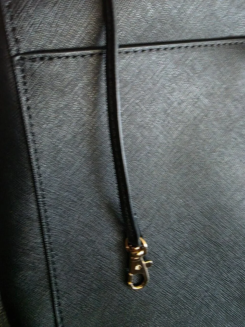 Michael Kors Leather Crossbody- Black Leather- OBO!